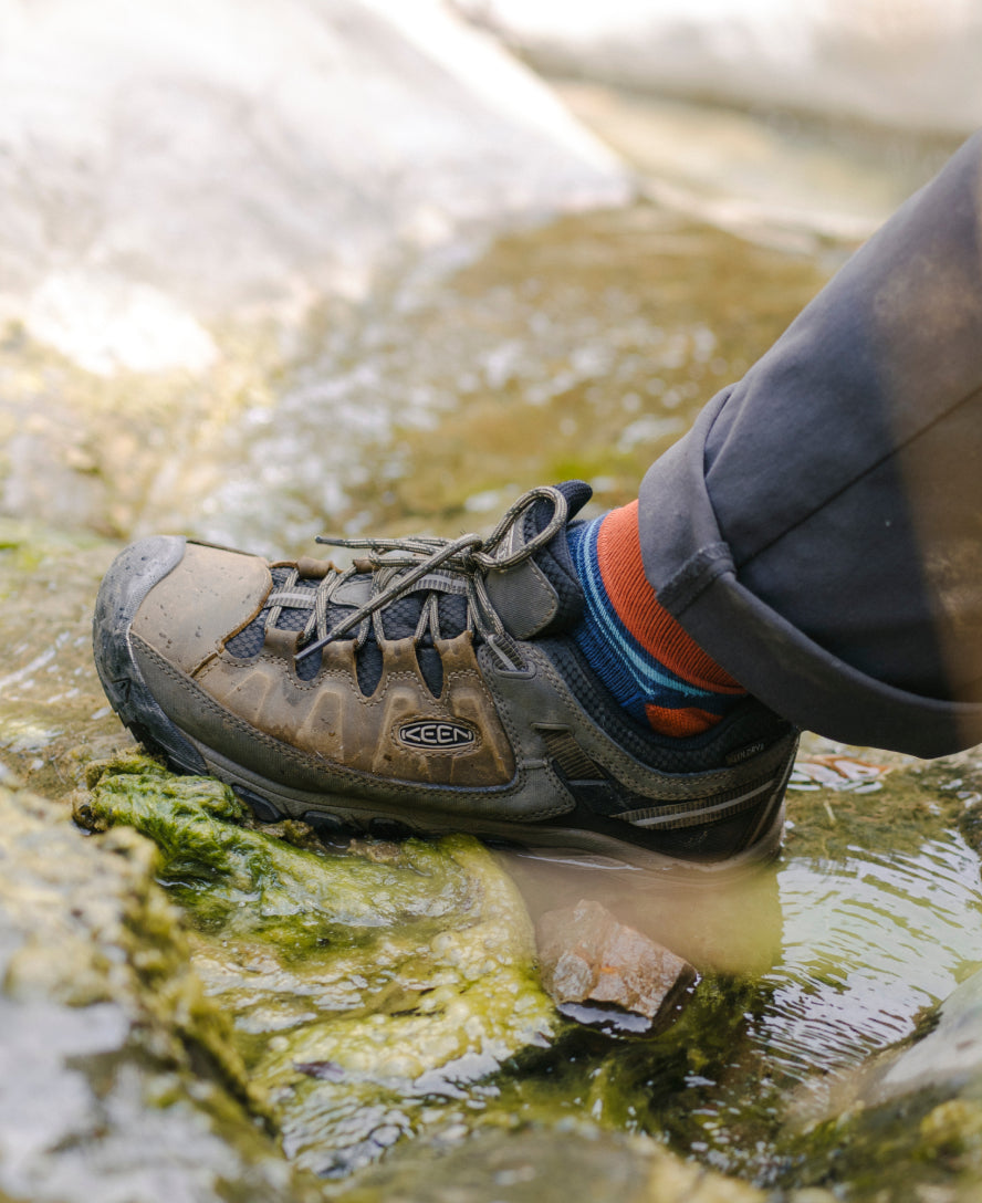 Keen On sale | Men's Targhee III Waterproof Bungee Cord/Black
