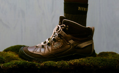 Keen Discount | Women's Targhee IV Waterproof Hiking Boot x Hikerkind Dark Earth/Dark Earth