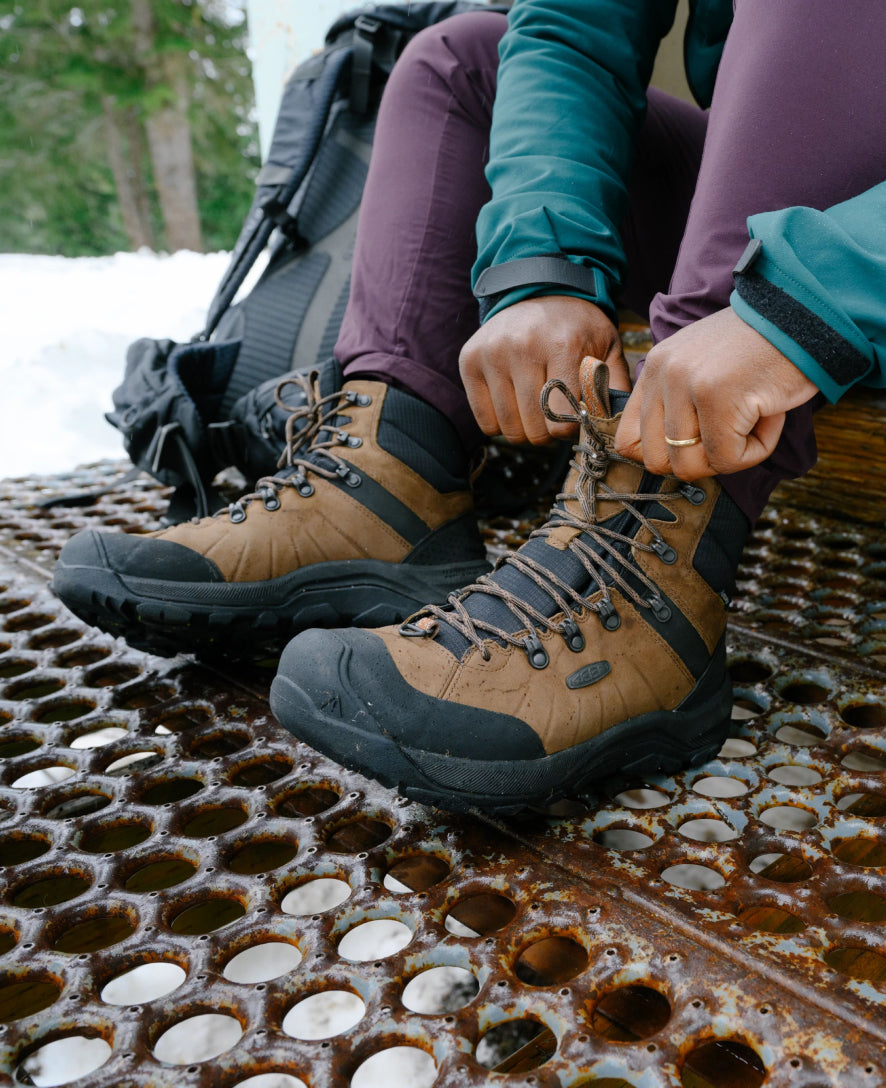Keen New | Men's Revel IV Polar Waterproof Boot Bison/Orange Pepper