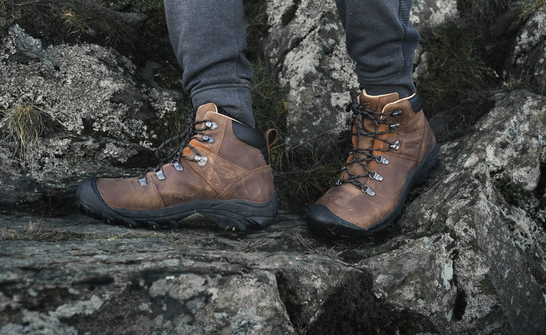 Keen Online | Men's Pyrenees Waterproof Hiking Boot Syrup
