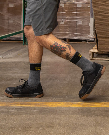 Keen Popular style | Men's Kenton ESD Work Shoe (Carbon Toe) Black/Gum