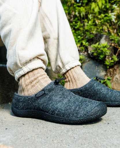 Keen US | Men's Howser III Slide Charcoal Grey Felt/Black