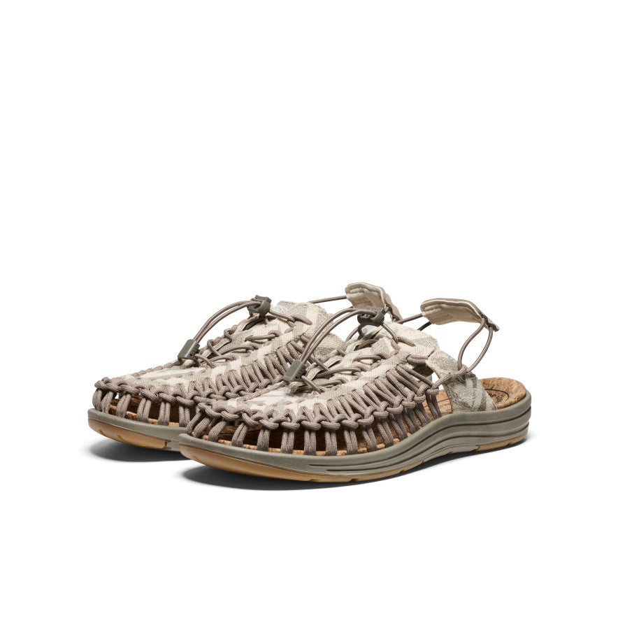 Keen US | All Gender UNEEK II Convertible Canvas Sneaker Brindle/Natural