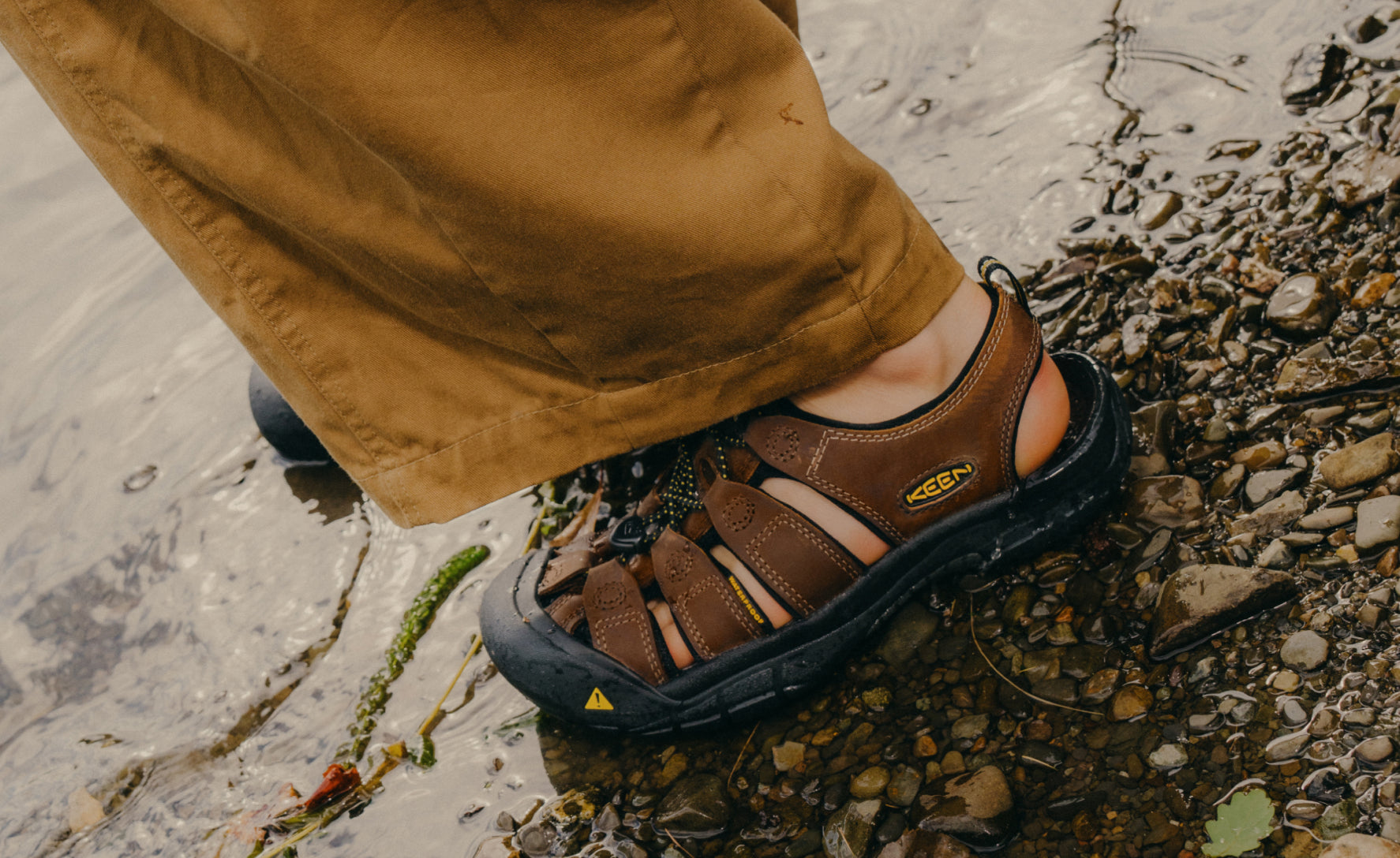 Keen Sale | Men's Newport Leather Sandal Bison