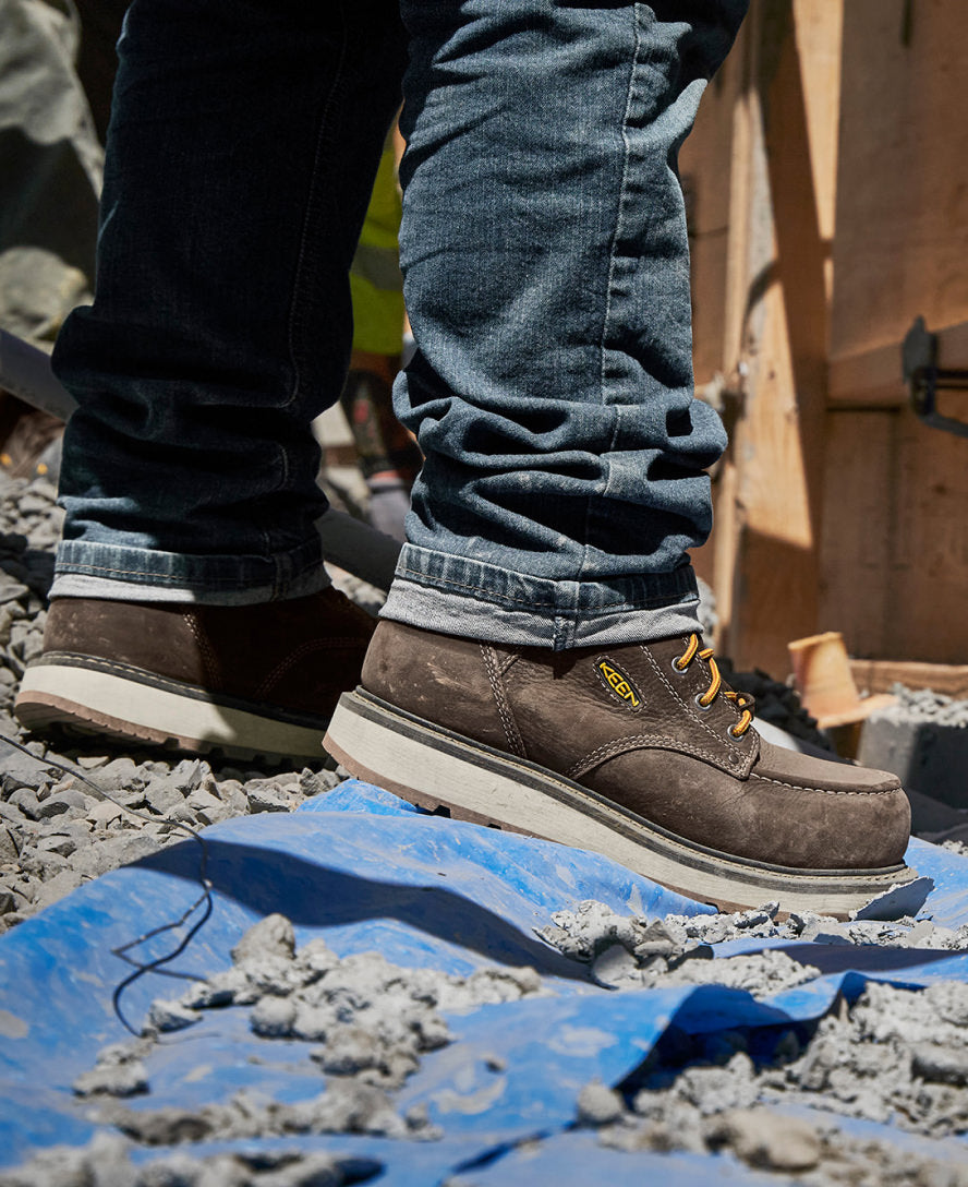 Keen Popular style | Men's Cincinnati 6" Waterproof Boot (Carbon Toe) Dark Chocolate/Sandshell