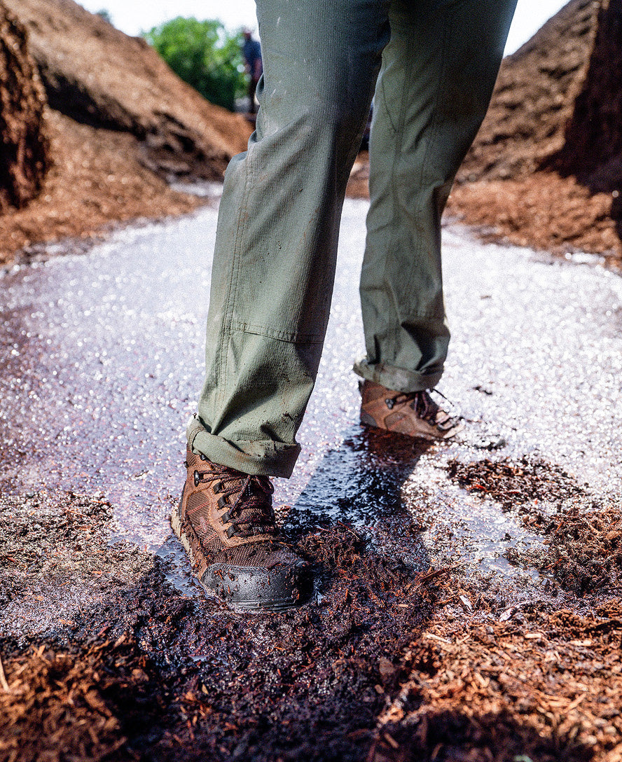 Keen Discount | Women's Skokie Waterproof Work Boot (Soft Toe) Bison/Black