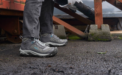 Keen US | Women's Reno Waterproof Mid (Soft Toe) Magnet/Ipanema