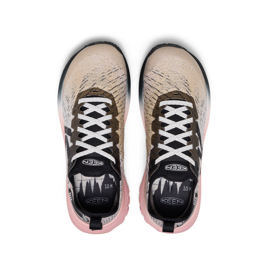 Keen Online | Women's Seek Trail Running Shoe Black/Sunset Sand