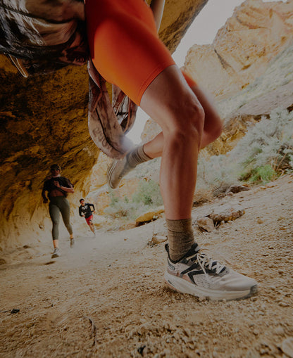 Keen Online | Women's Seek Trail Running Shoe Black/Sunset Sand