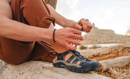 Keen Near Me | Women's Newport H2 Monochrome/Toadstool